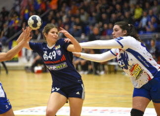 HANDBAL FEMININ | Înfrângere pentru Gloria în Ungaria! Buzoiencele pot schimba soarta calificării în retur Sursă foto: Mosonmagyaróvári Kézilabda Club