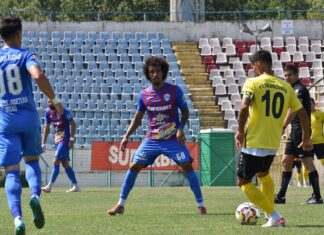 VIDEO | Antrenaţi de Dumnezeu! Gloria Buzău câştigă norocos, în minutul 90+8, meciul cu Metaloglobus