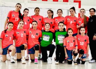HC Junior BB şi-a impus supremaţia la juniori 4 pe Buzău! Locul 1 şi la fete şi la băieţi