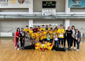 FOTO & VIDEO | Pentru al doilea an consecutiv, Şcoala Generală nr. 15, campioană la handbal masculin în cadrul ONSS!