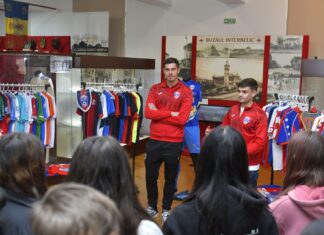 FOTO | Parte din comunitate, pentru comunitate! Fotbaliștii Gloriei Buzău, implicați în activități privitoare la apărarea drepturilor copilului