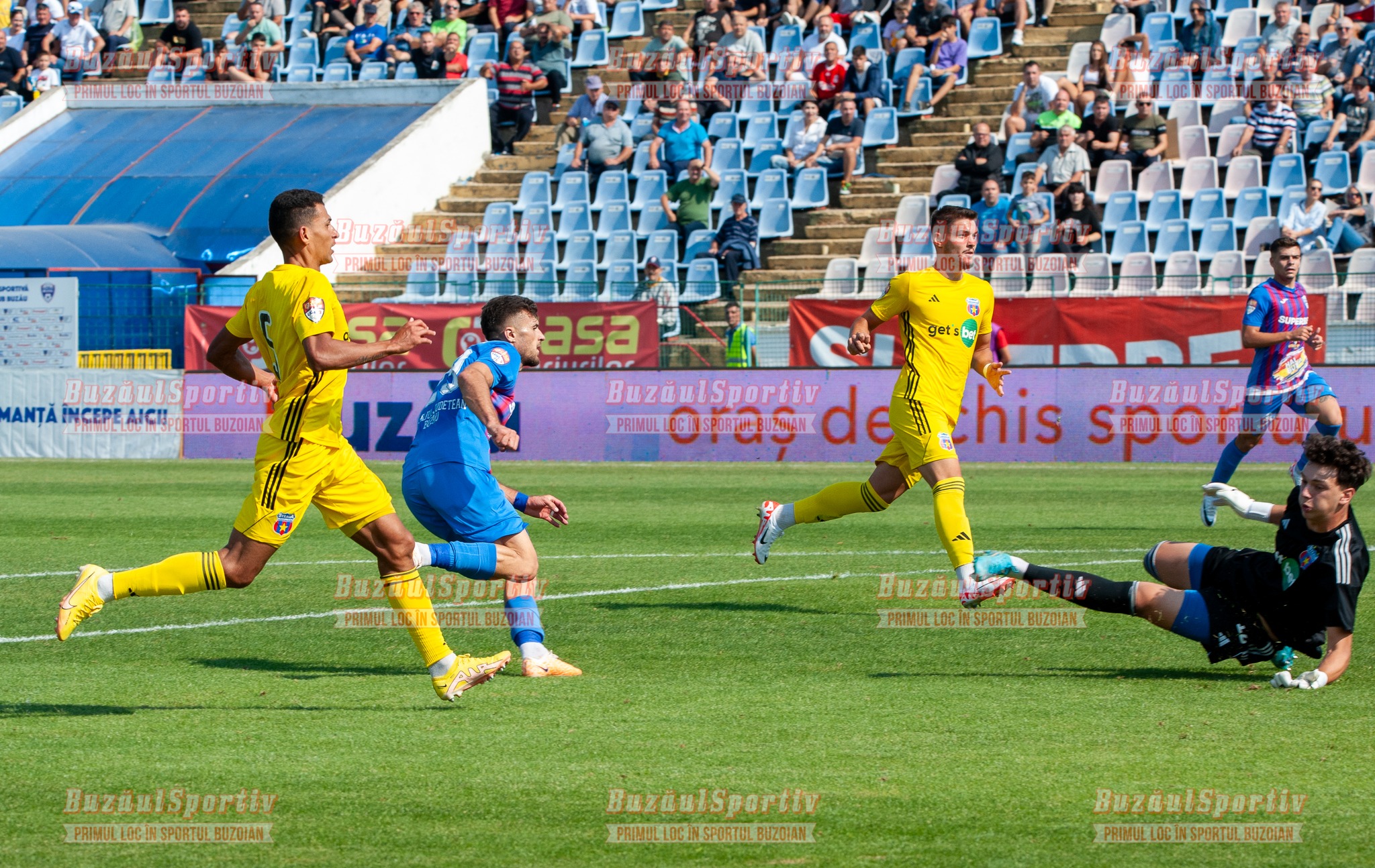 VIDEO  Gloria Buzău - Steaua Bucureşti, 4-4. Meci istoric în Liga a 2-a!